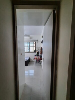  2 BHK Apartment at Sheth Vasant Oasis, Andheri East – for Rent