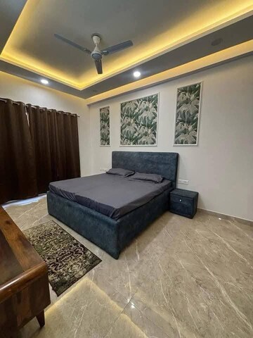 Bedroom in 2 BHK Apartment at Saket – for Rent