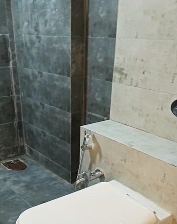 Bathroom in 2 BHK Apartment at Krishiv Enclave, Chembur – for Rent