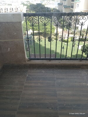 2 BHK Apartment For Rent in Paras Dews, Sector 106