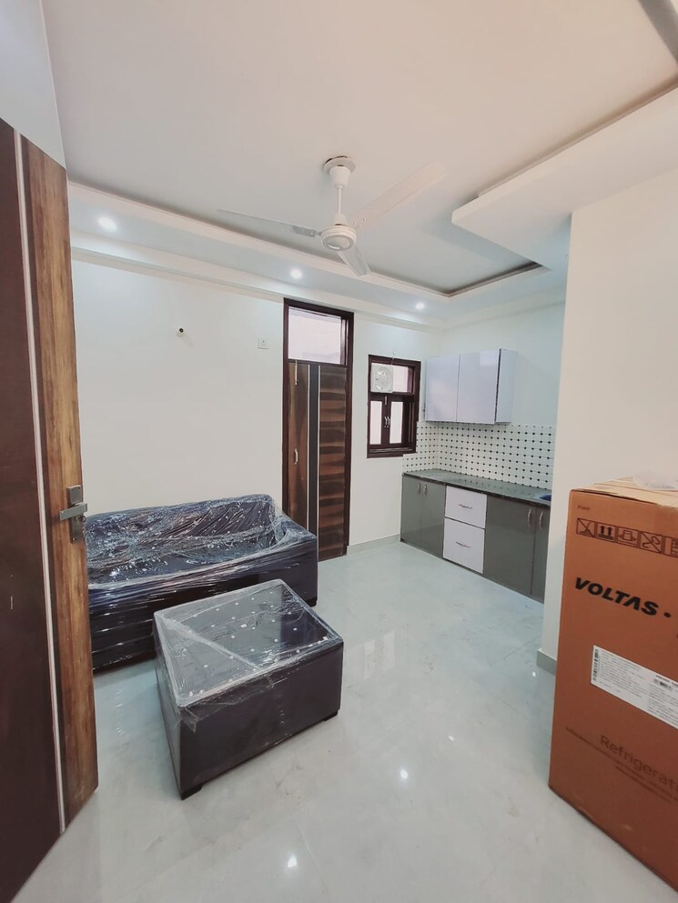 Living Room, saket 1 Bedroom 450 Sq.Ft. Builder Floor In Saket Delhi 9218661