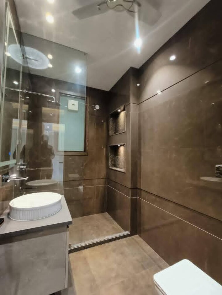 Bathroom, saket 2 Bedroom 1100 Sq.Ft. Apartment In Saket Delhi 9218686