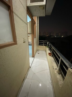 Balcony in 1 RK Apartment at Unitech South City 1, South City 1 – for Rent