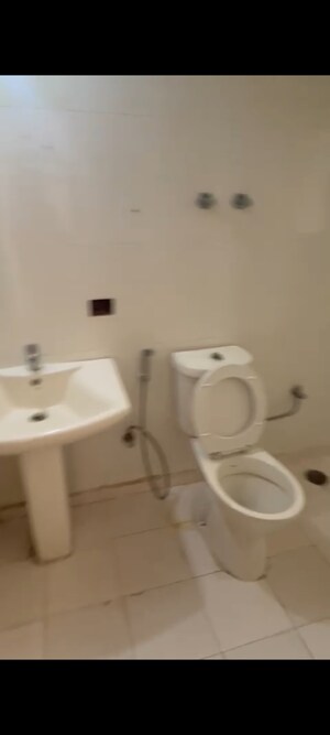 Bathroom in 2.5 BHK Apartment at Amrapali Empire, Sain Vihar – for Sale