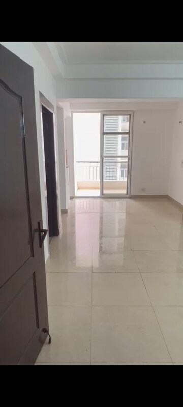 Bathroom in 2.5 BHK Apartment at Amrapali Empire, Sain Vihar – for Sale