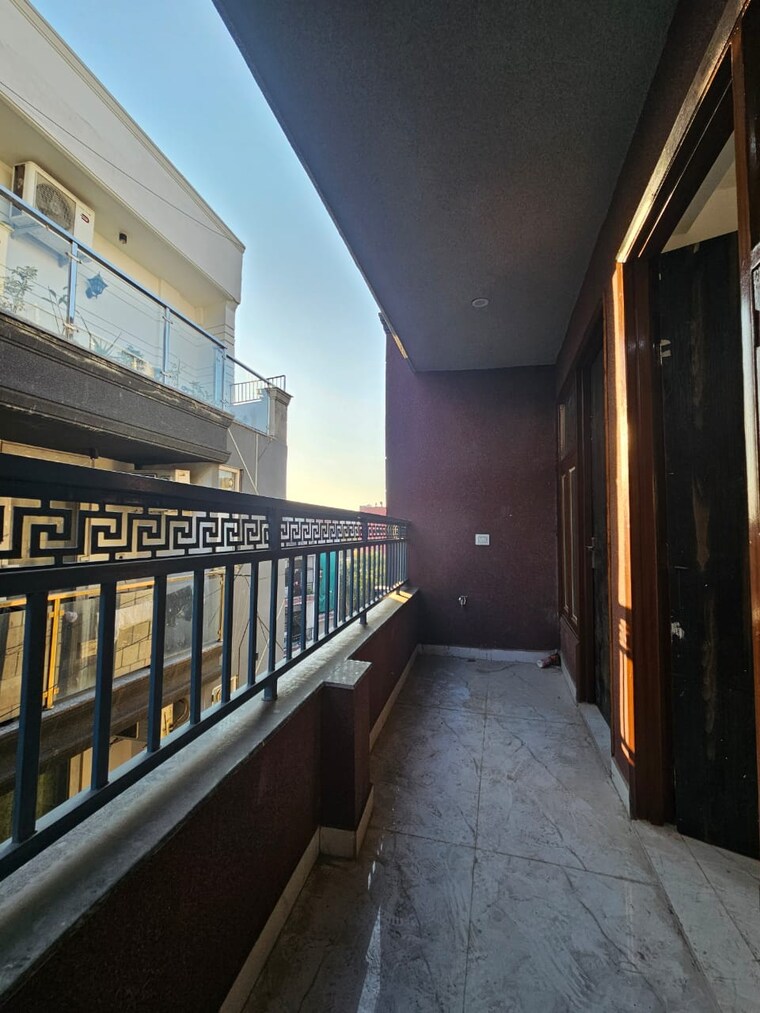 Balcony, saket 2 Bedroom 900 Sq.Ft. Builder Floor In Saket Delhi 9218678