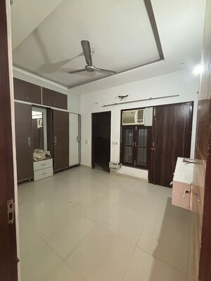 Room in 4 BHK Independent House at Ambala Highway – for Sale