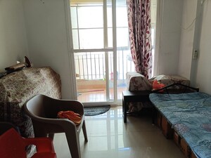 Living Room in 2 BHK Apartment at Sg Homes, Vasundhara Sector 4 – for Rent
