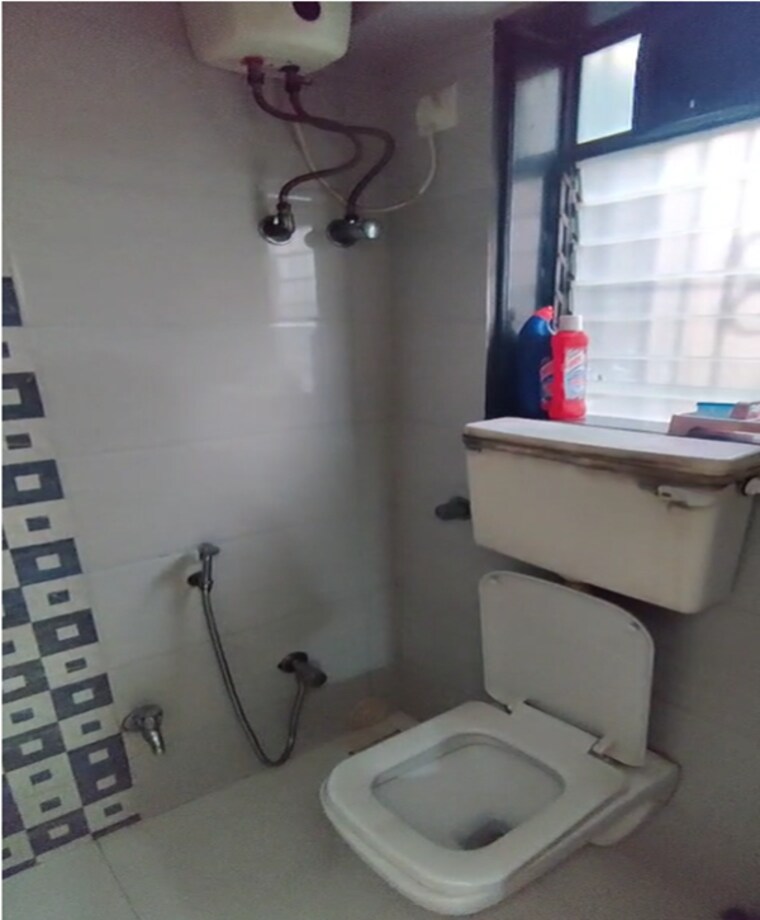 Bathroom, sai-leela-chs 1 Bedroom 780 Sq.Ft. Apartment In Chembur Mumbai 9218700