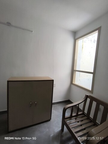 Room in 3 BHK Builder Floor at Saket – for Rent
