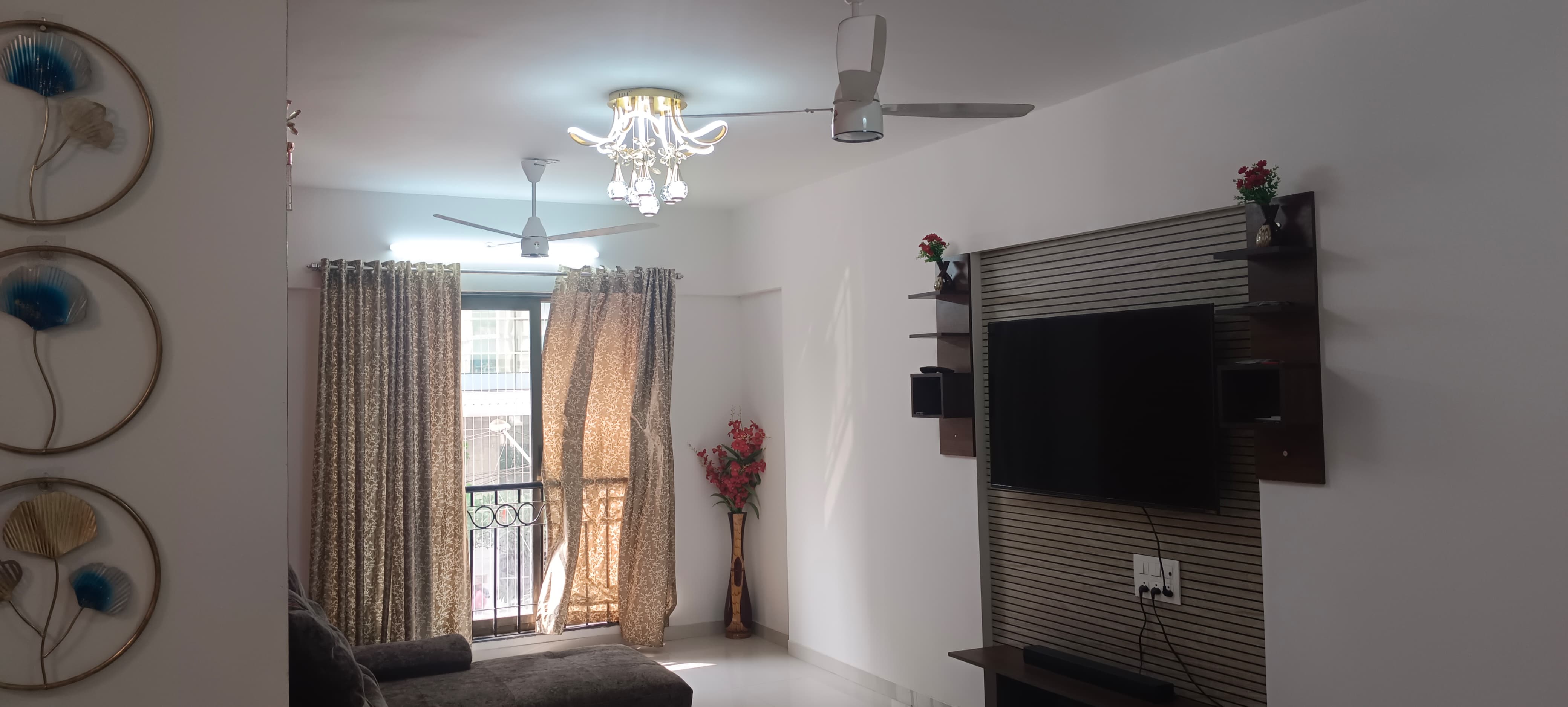 2 BHK + Study Room Apartment For Rent in Kanakia Spaces Sevens