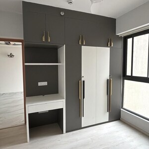 Room in 3 BHK Apartment at M3M Heights, Sector 65 – for Rent