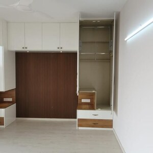 Room in 3 BHK Apartment at M3M Heights, Sector 65 – for Rent