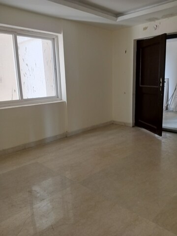 Room in 3 BHK Apartment at Tolichowki – for Sale
