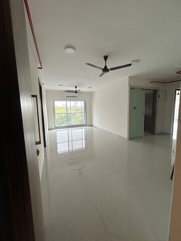 2 BHK Apartment For Rent in Tricity Natraj, Chembur