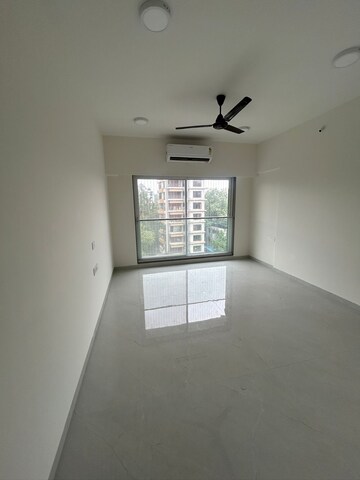 Room in 2 BHK Apartment at Tricity Natraj, Chembur – for Rent
