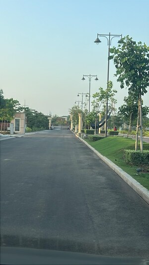  Plot For Sale in BPTP District 3, Sector 85