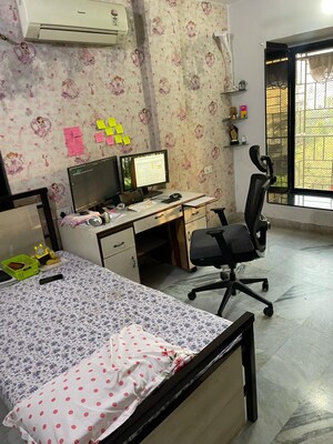 Team Area in 2 BHK Apartment at GHP Pacific Enclave, Powai – for Rent