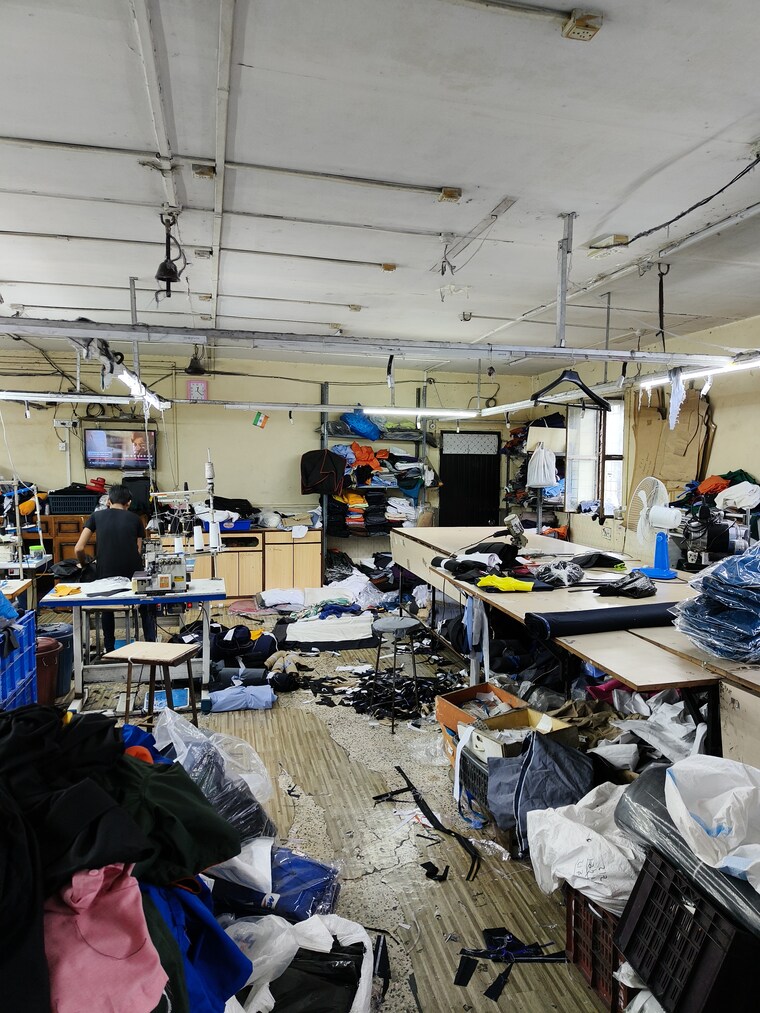 Team Area, nerul-plaza Commercial Shop 3000 Sq.Ft. In Nerul Navi Mumbai 9218766