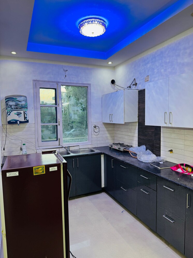 Kitchen, lohgarh 3 Bedroom 1100 Sq.Ft. Builder Floor In Lohgarh Zirakpur 9218786