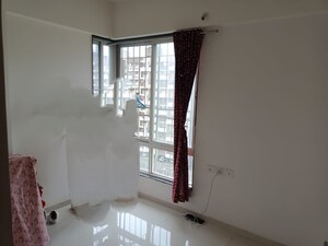 Room in 2 BHK Apartment at Sonigara Twin Towers, Ravet – for Rent