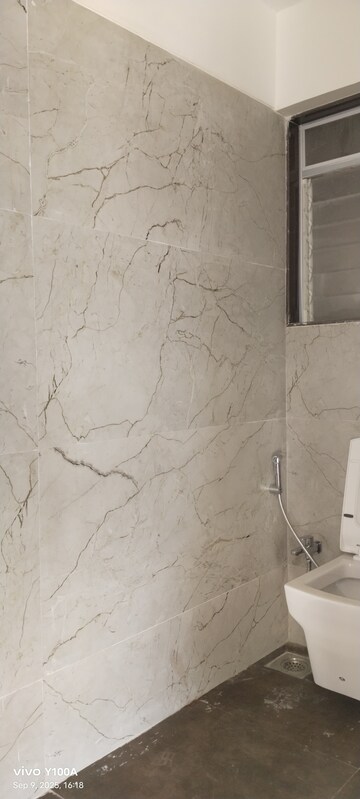 Attached Bathroom in 1 BHK Apartment at Ghatkopar East – for Rent
