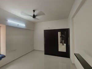 Room in 3 BHK Apartment at Raheja Vistas, Nacharam – for Rent