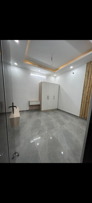 Room in 2 BHK Builder Floor at Jalpura – for Sale
