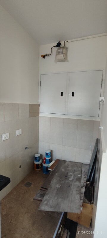Bathroom in 2.5 BHK Apartment at Bollineni Bion, Kothaguda – for Rent