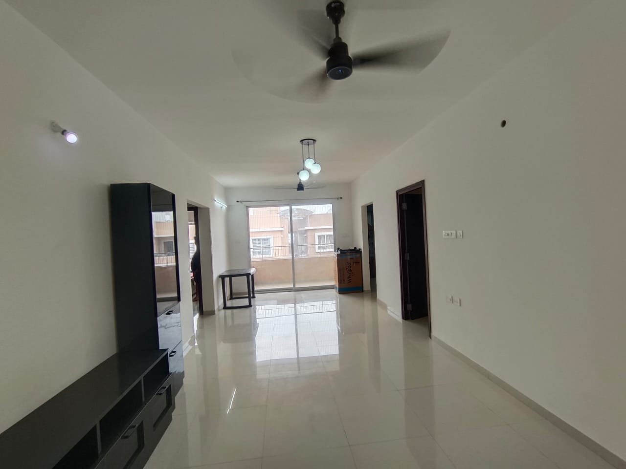 3 BHK + Pooja Room Apartment For Rent in Raheja Vistas