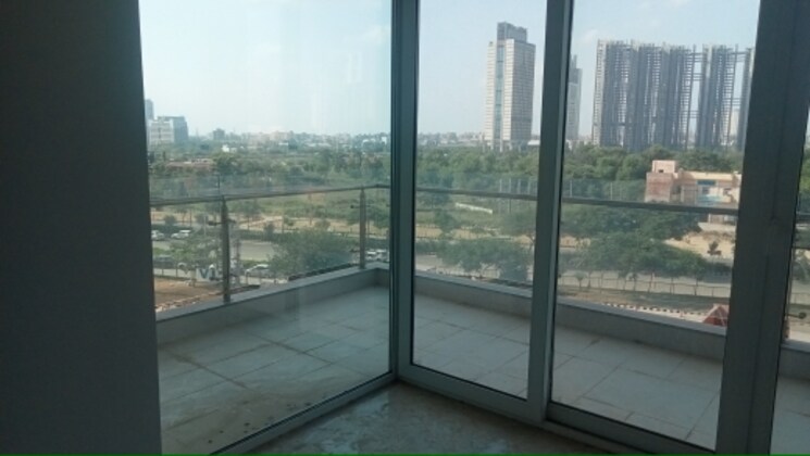 Room, emaar-mgf-emerald-hills 3 Bedroom 267 Sq.Yd. Apartment In Sector 65 Gurgaon 9218944