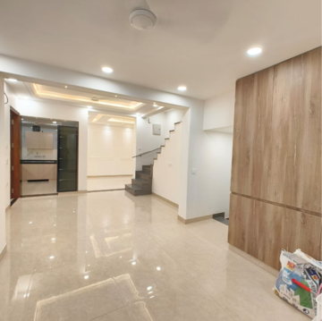 4 BHK Apartment For Sale in Kalkaji