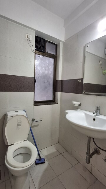 Bathroom in 2 BHK Apartment at Raheja Reflections, Kandivali East – for Rent