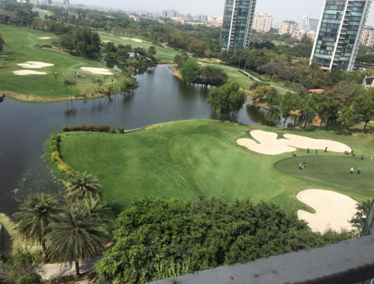 Plot For Sale in Jaypee Kensington Park Plot