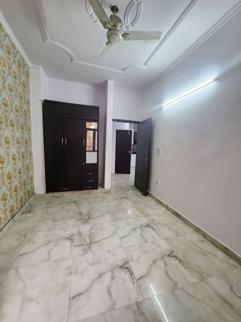 2 BHK Builder Floor For Rent in Chhatarpur 