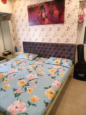 Bedroom in 2 BHK Apartment at Powai – for Rent