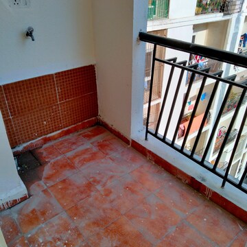 Bedroom in 3 BHK Apartment at Antriksh Golf View, Sector 78 – for Rent