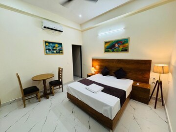 Bedroom in 3.5 BHK Builder Floor at Wave City, Wave City – for Sale