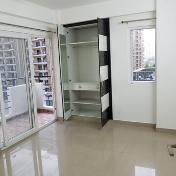 Parking in 3 BHK Apartment at Express Zenith, Sector 77 – for Rent