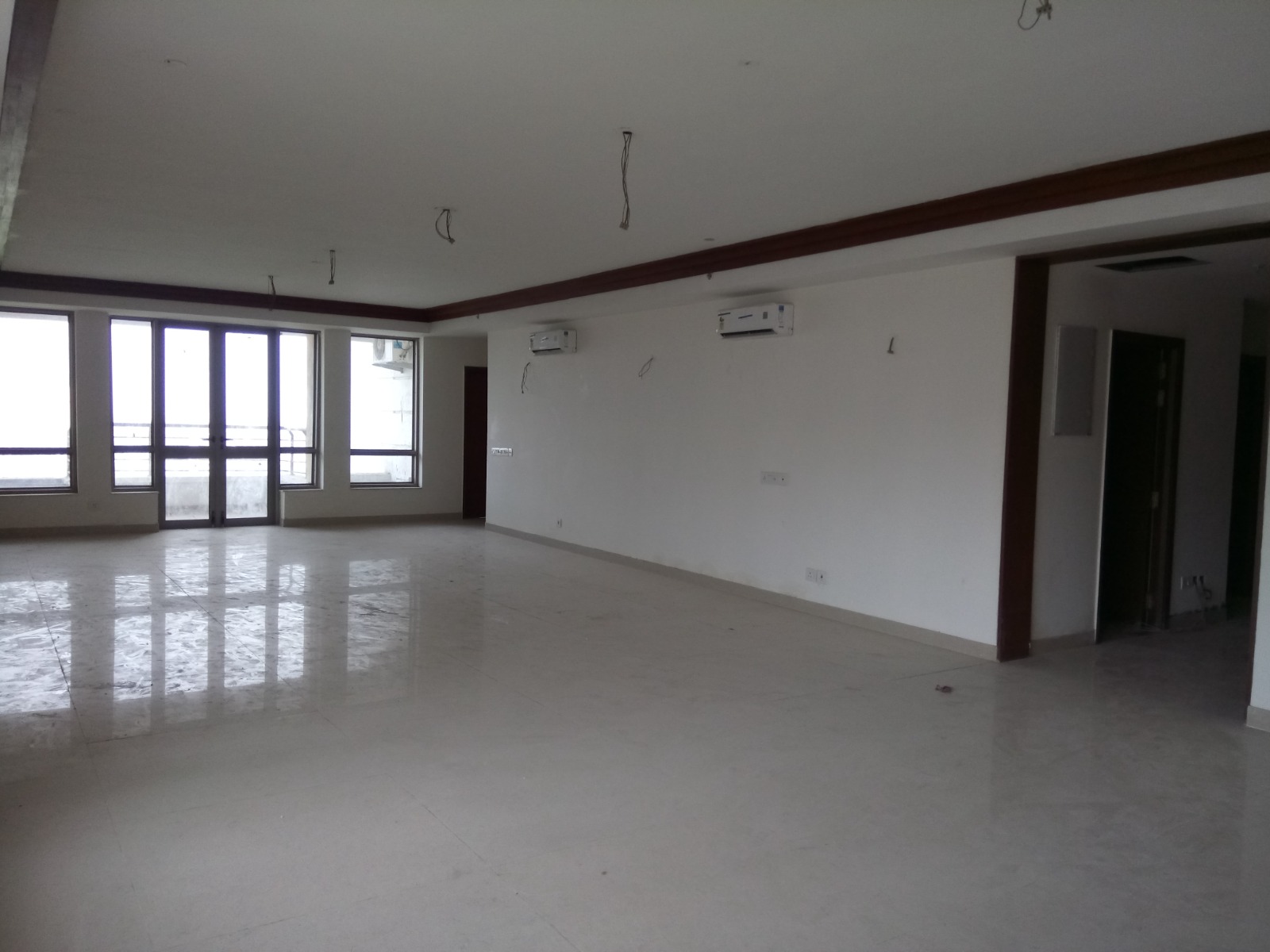 4 BHK + Servant Room 3700 Sq.Ft. Apartment in Jaypee Imperial Court