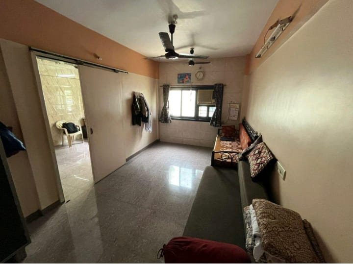 1 BHK + Pooja Room Apartment For Rent in Lalani Residency