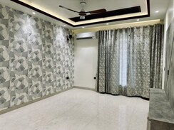 4 BHK + Pooja Room,Servant Room,Study Room,Extra Room Builder Floor For Sale in TDI The Retreat