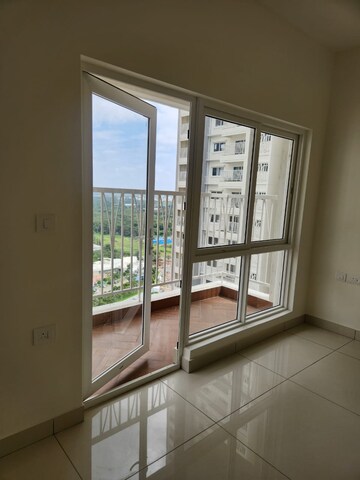 Room in 3.5 BHK Apartment at Avalon Park At The Prestige City, Sarjapur Road – for Sale