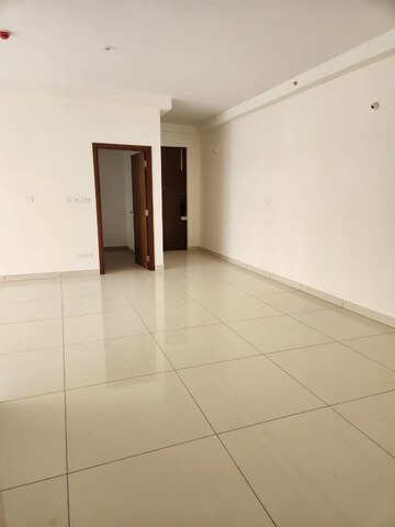 Room in 3.5 BHK Apartment at Avalon Park At The Prestige City, Sarjapur Road – for Sale