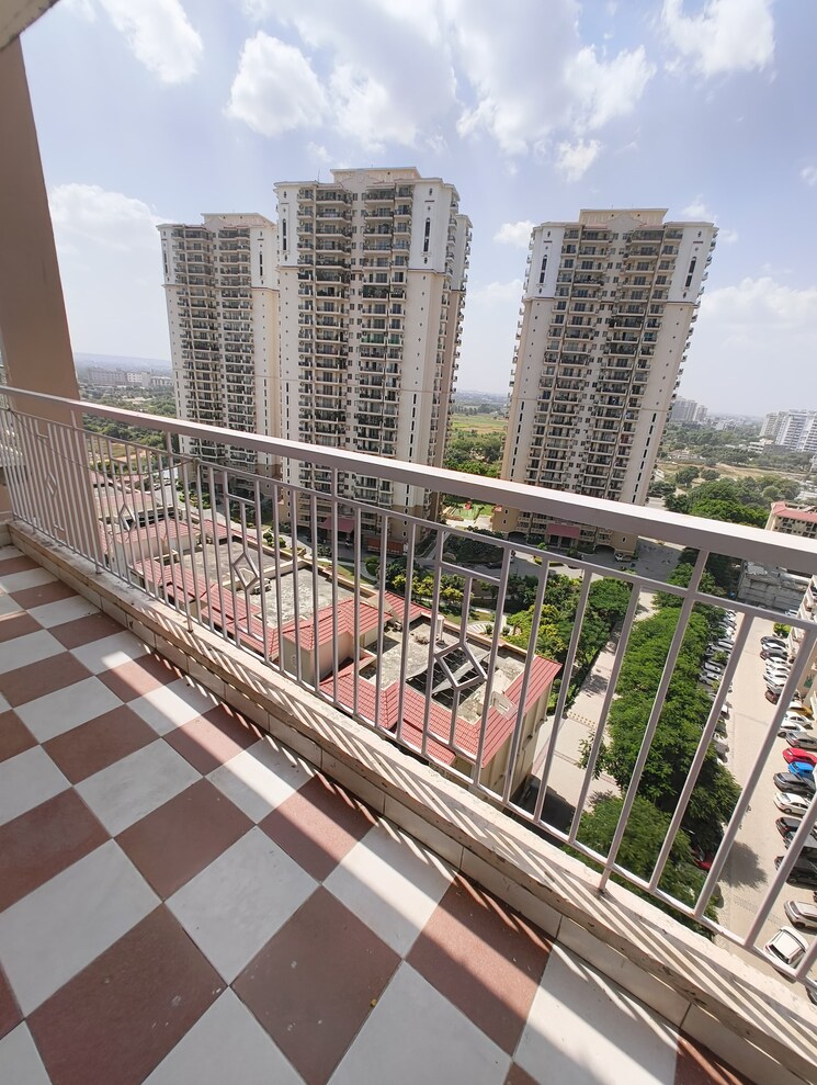 Balcony, shree-vardhman-green-court 2 Bedroom 626 Sq.Ft. Apartment In Sector 90 Gurgaon 9219154