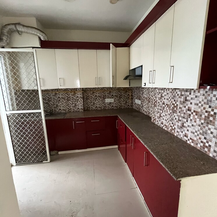 Kitchen, express-zenith 3 Bedroom 1400 Sq.Ft. Apartment In Sector 77 Noida 9219166