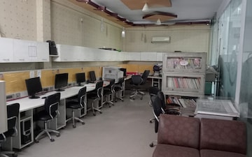 Shop For Rent in Vrindavan Yojna