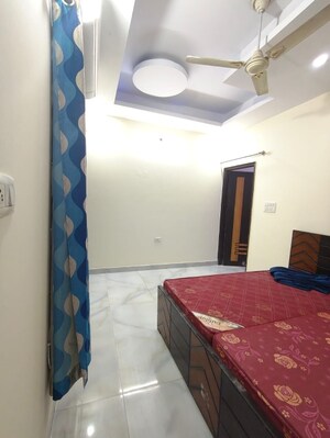 Bedroom in 2 BHK Builder Floor at Satyam Plaza, Sector 15 – for Rent