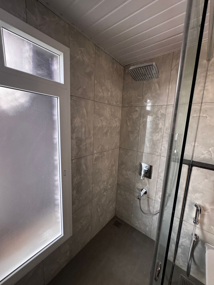 Bathroom, lnt-raintree-boulevard 4 Bedroom 2790 Sq.Ft. Apartment In Hebbal Bangalore 9219231