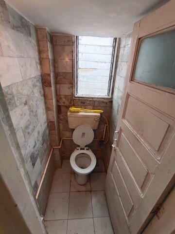 Master Bedroom in 1 BHK Apartment at Andheri West – for Rent